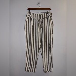 MyStyle — Grey Striped Pants